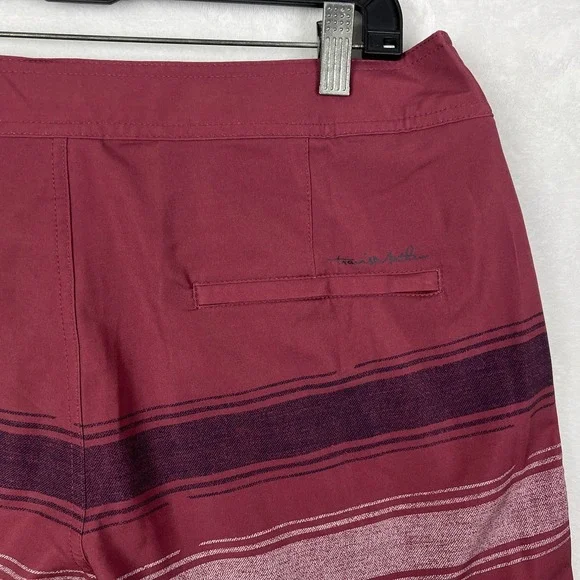Travis Mathew Swim Board Shorts Mens 34 Red Striped Zip Pocket Beach Trunks - Picture 5 of 9